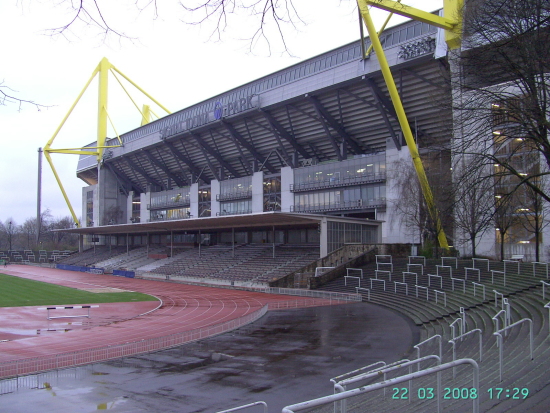 signal-iduna-park.jpg